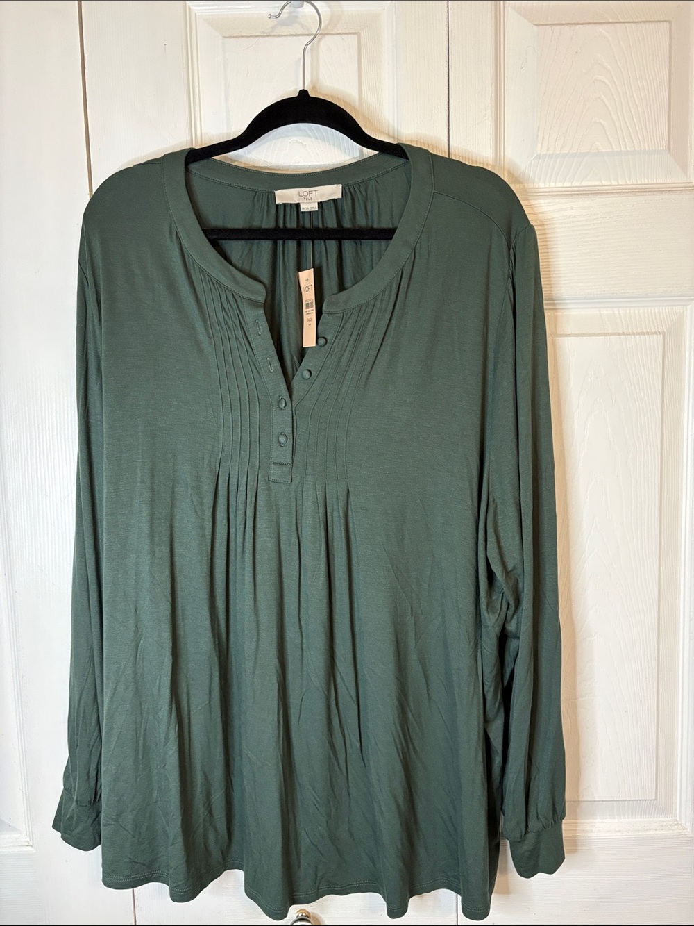 LOFT Plus 24/26 Olive Green Long-Sleeve Pintuck Henley Top Tunic New NWT